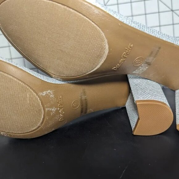 NEW- Size 9 Womens DREAM PAIRS Women's Chunk Low Heel Pump Sandals Silver - Picture 3 of 6